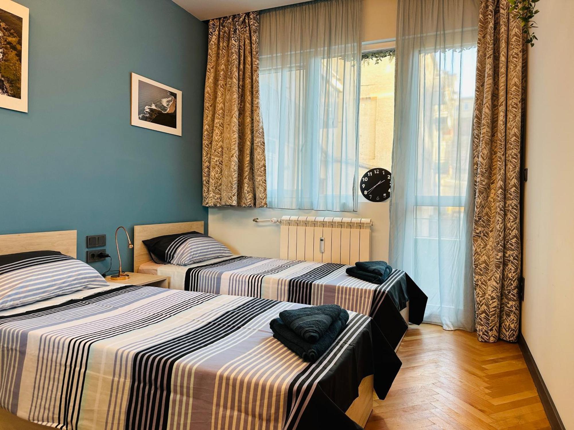 Апартаменты Luxury Oasis In Absolute Center Of София Экстерьер фото